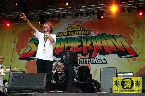 Andrew Murphy (D) 25. Summer Jam Festival, Fuehlinger See Koeln - Moderator Red Stage 2010 (10).JPG